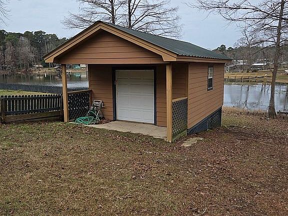 4th image of 270 Timberlane Loop