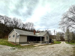 13411 Whitaker Ln, New London, MO 63459