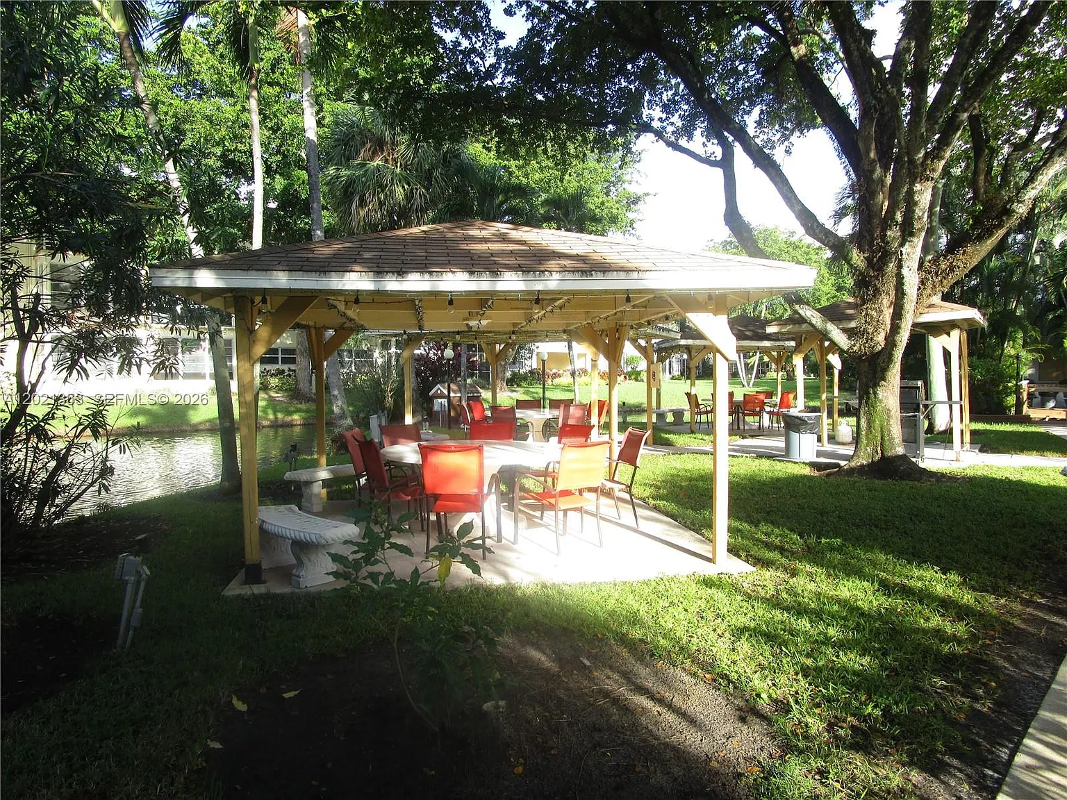 Jasmin Gardens — Photo 4