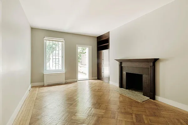 Rented by Sotheby's International Realty | media 31