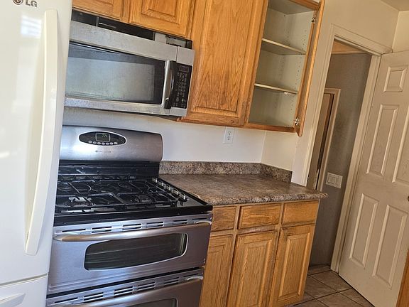 5th image of 3835 S Claudia St