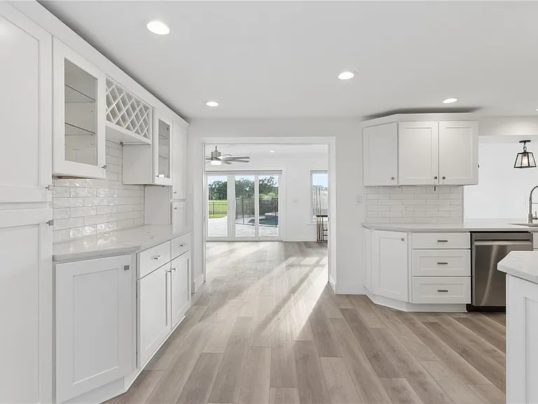 5400 Denver St NE — Photo 14