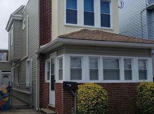 120 N Bryant Ave, Ventnor, NJ 08406