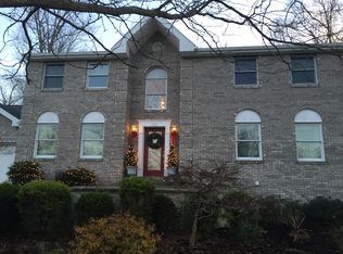 126 Applewood Ln, Slippery Rock, PA 16057