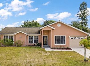 10721 Figtree Ct, Lehigh Acres, FL 33936