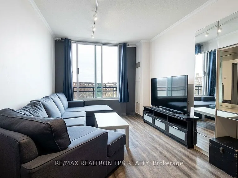 18 William Carson Cres #Penthouse 903 — Photo 7