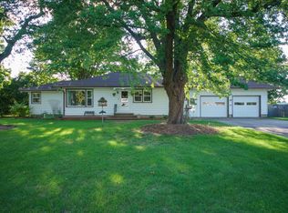 9050 5th St, Baroda, MI 49101