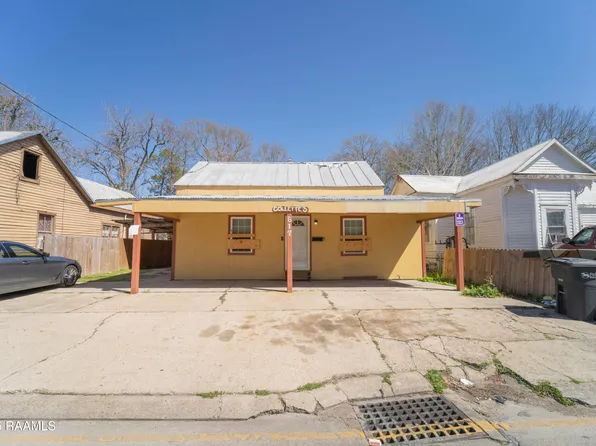 617 E Saint Peter St, New Iberia, LA 70560