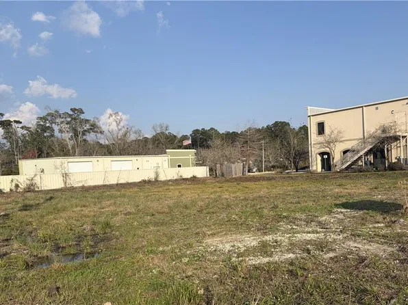1424 Old Spanish Trl, Slidell, LA 70458