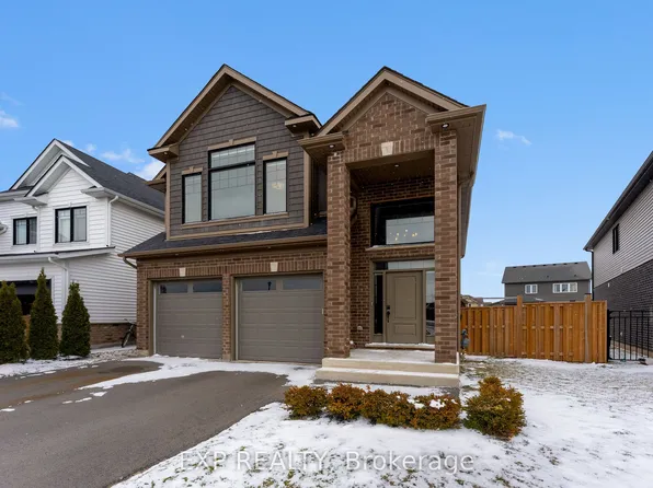 153 Susan Dr, Pelham, ON L0S 1E6