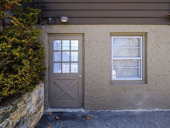 44 N Brewster Rd ( 002 Of 15).JPG