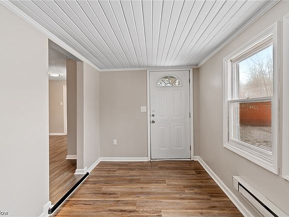 4th image of 5279 Main Ave