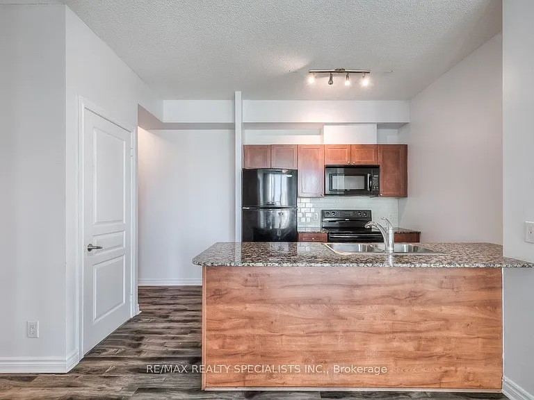 3525 Kariya Dr #1009 — Photo 6