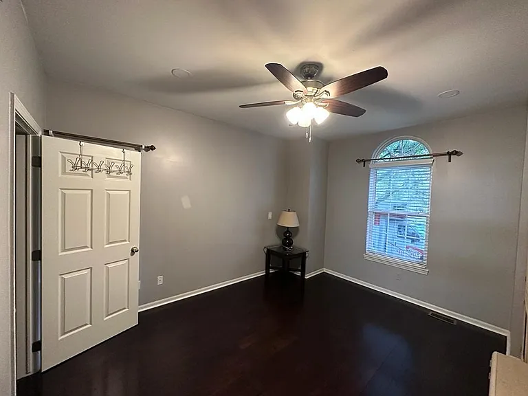 38353 Churchill Ln — Photo 32
