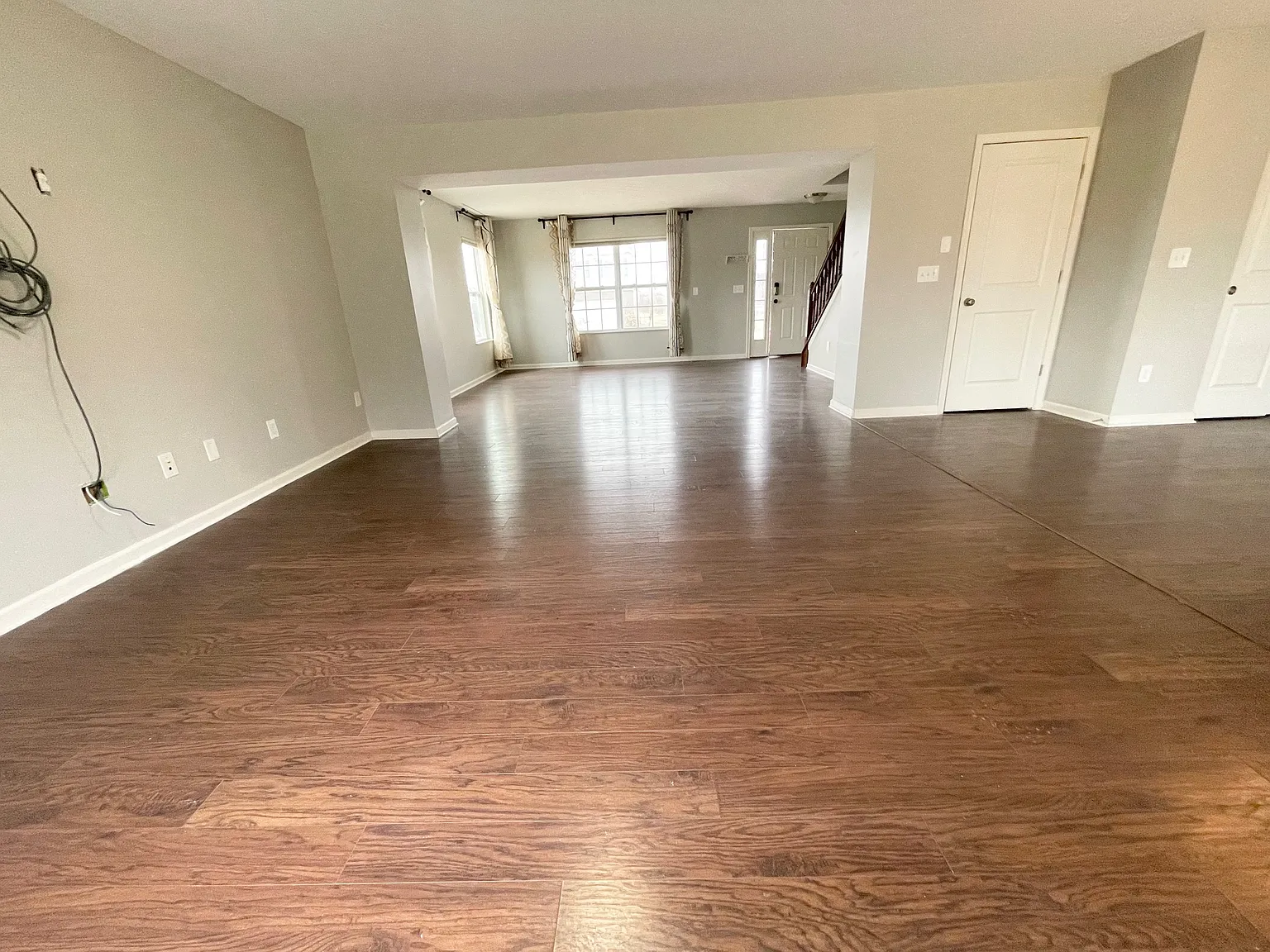 3 bed, 2298 sqft, $2,800 — Photo 4