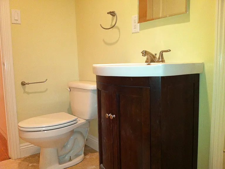 183 Argonne Ave #6 — Photo 5