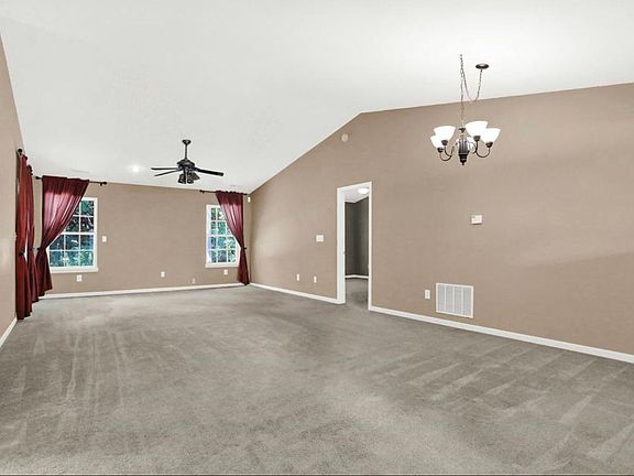 3rd image of 12190 Sweet Creek Trl