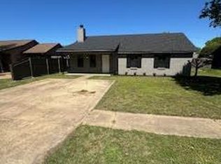 500 Meredith Dr, Marion, AR 72364