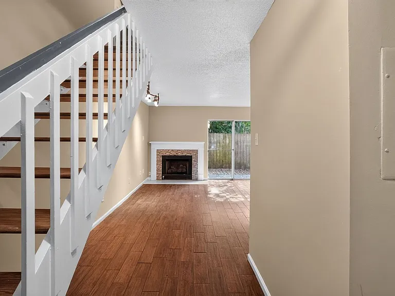 6701 Dickens Ferry Rd #68 — Photo 3
