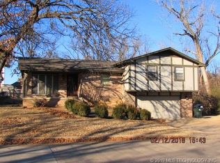1023 E Teresa Ave, Sapulpa, OK 74066