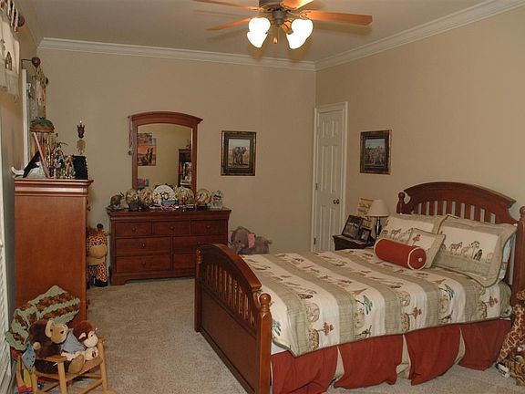 5th image of 104 Little Red River Dr