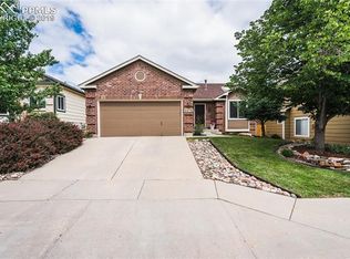 6476 Gemfield Dr, Colorado Springs, CO 80918