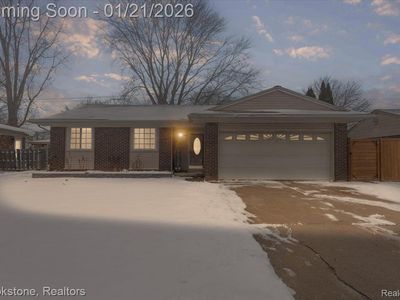 23601 Cedar Ridge Dr, Brownstown, MI, 48174