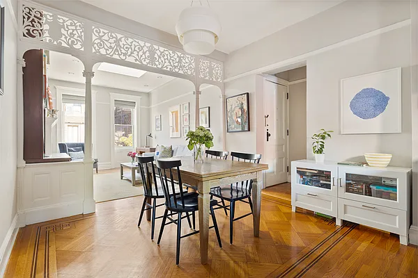 Sold by Compass | media 3