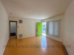 02700AB, Venice, CA 90291