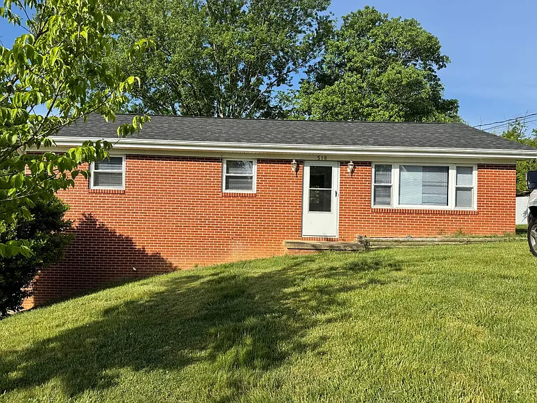 518 Scenic Dr — Photo 2