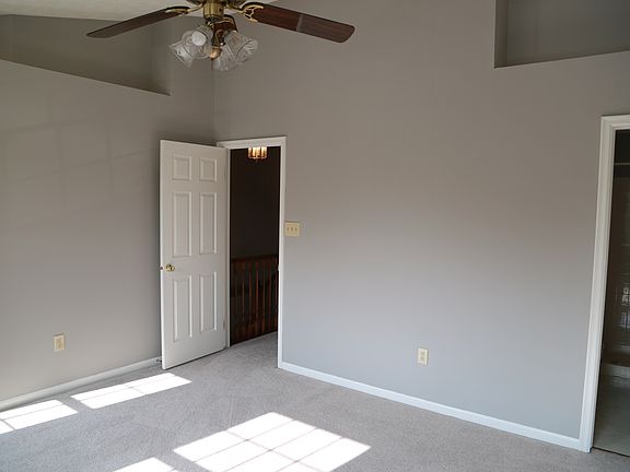 5th image of 4321 Ambrose Ct