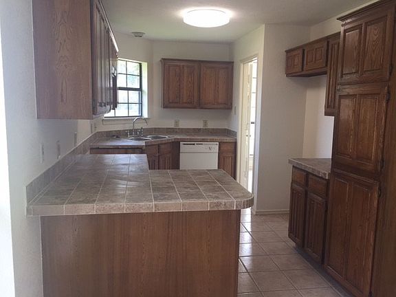 2nd image of 539 Jeff Grimes Blvd
