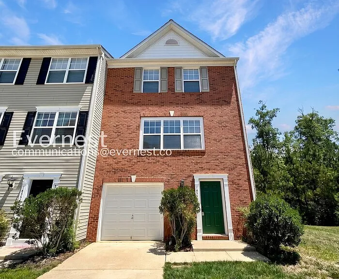 18339 Democracy Ave — Photo 1