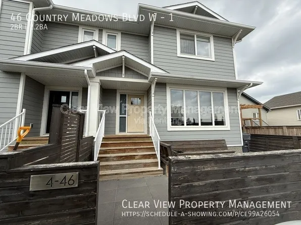46 Country Meadows Blvd W #1, Lethbridge, AB T1J 5J4