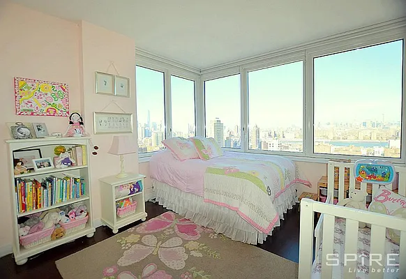 Rented by Spire Group | media 10