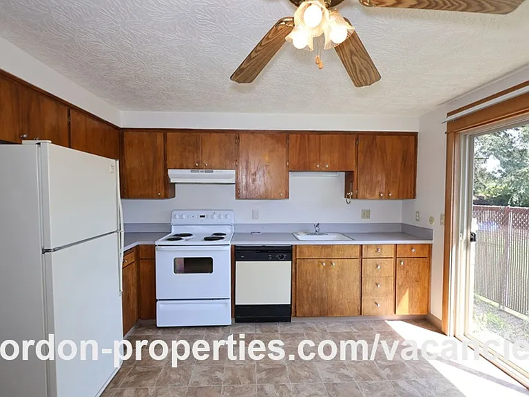 14832 SE Cedar Ave #3 — Photo 9