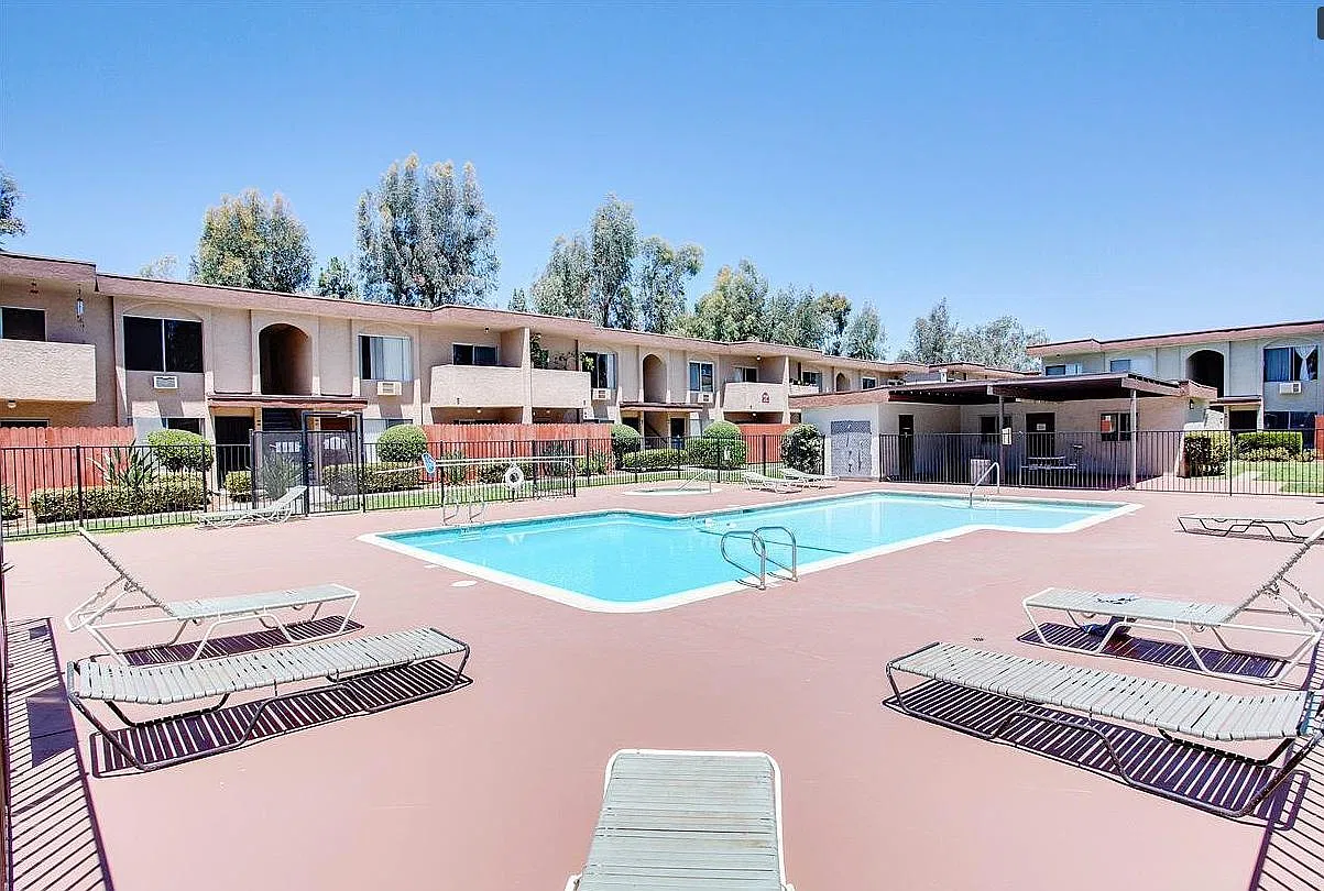 1 bed, 605 sqft, $2,100 — Photo 3