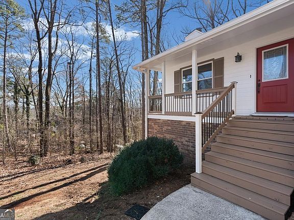 4th image of 11 Ridgeview Dr SE