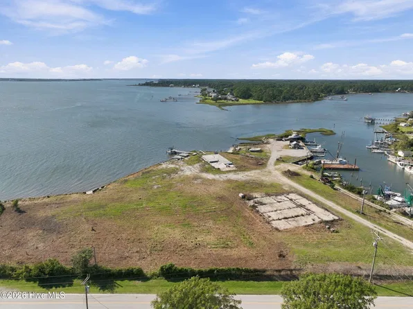 1300 &1308 Marshallberg Road, Marshallberg, NC 28553