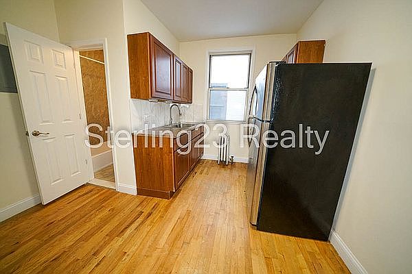 1st image of 30-61 33rd St #3R