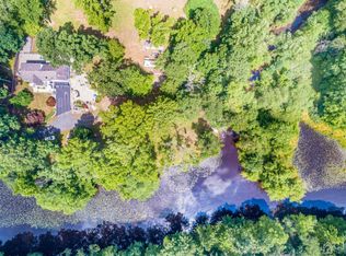 37 Davidson Mill Rd, North Brunswick, NJ 08902