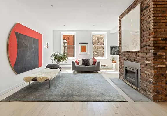 2nd image of 123 Pierrepont St APT 2C