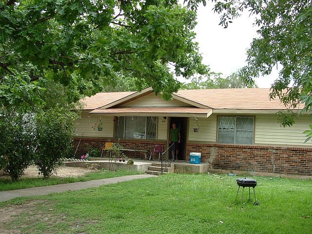 1st image of 515 Patricia Dr