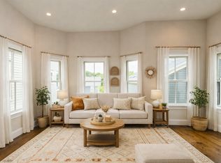 96 Columbia St #3, Cambridge, MA 02139