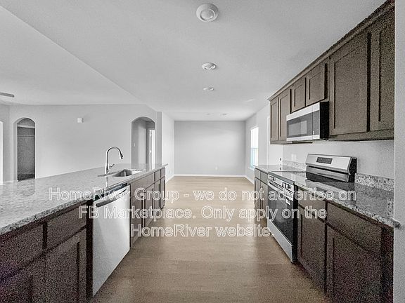 4th image of 4109 Silverhill Dr