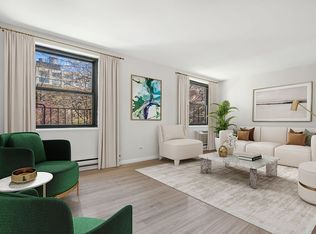 379 West St APT 2B, Manhattan, NY 10014