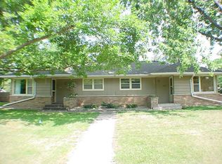 5104 Hampshire Ave N, Minneapolis, MN 55428