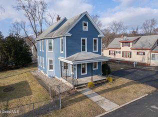 18 Brown St, Schenectady, NY 12304