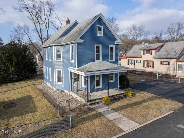 18 Brown Street, Schenectady, NY 12304