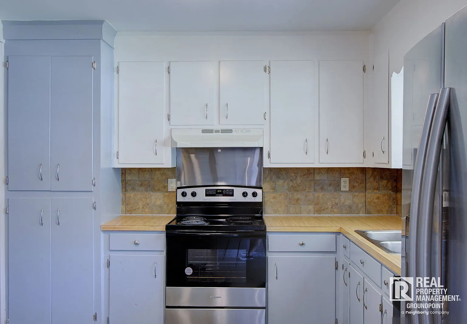 3 bed, 1.5 bath, 1344 sqft, $1,900 — Photo 4